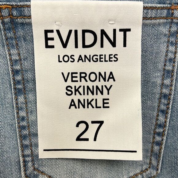 EVIDNT Verona skinny Ankle step hem destroyed jeans size 27 NWT - Picture 10 of 13